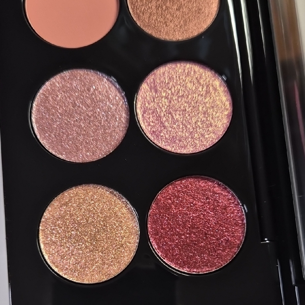 PMG Mothership XI Eyeshadow Pallet - Picture 6 of 11